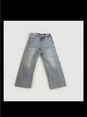 Modern American Light Wash high rise Jeans -